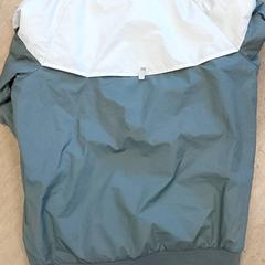 Kleding - jas, som rapportert av Centraal magazijn ved bruk av iLost