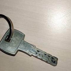 Chaves, segundo informou Centraal magazijn usando iLost