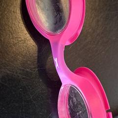 Plavací brýle, jak nahlášeno Attractie- & Vakantiepark Slagharen pomocí iLost