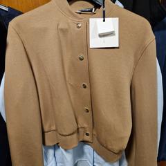 Giacca, come riportato da Van der Valk Spier-Dwingeloo utilizzando iLost