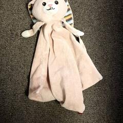 Knuffel, as reported by Burgers' Zoo using iLost