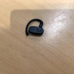 Štuple do uší Draadloos, ako bolo nahlásené Gemeente Gooise Meren pomocou iLost