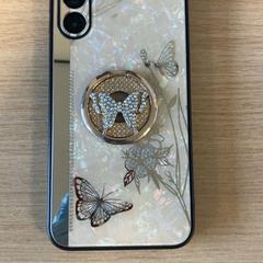 Cellulare, come riportato da Keukenhof utilizzando iLost