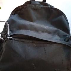 가방 & 배낭, iLost를 사용하여 Regio Limburg - Leuven에 보고됨