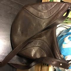 Taška, ako bolo nahlásené Qbuzz U-OV pomocou iLost