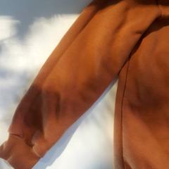 セーター がiLostで Beeld & Geluid Hilversum によって報告されました