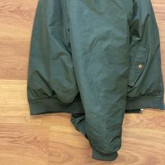 Veste, a été signalé par HTM utilisant iLost