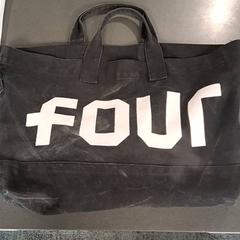 バッグ Tas four がiLostで Breng Nijmegen によって報告されました