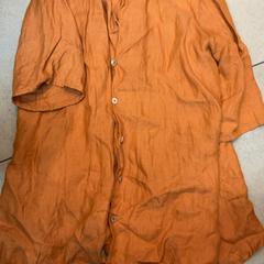 القميص، كما تم الإبلاغ عنه بواسطة Leonardo Royal Hotel Amsterdam عبر iLost