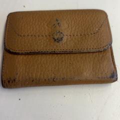 Lommebok Rubault, som rapportert av DGTL Amsterdam 2025 ved bruk av iLost