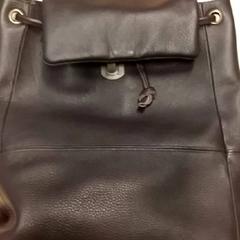 Táska, amint azt RET az iLost segítségével jelentette.