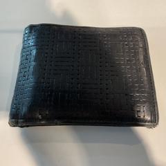 지갑 Op naam van Peters, iLost를 사용하여 Gemeente Amsterdam에 보고됨