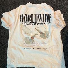 Skjorta witte, rapporterat av Haven Hotel Rotterdam med iLost