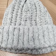 Beanie Grijs, jak nahlášeno Connexxion Noord Holland Noord Hoorn pomocí iLost