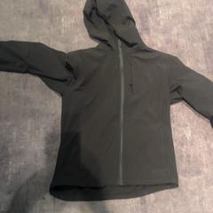 Jas, zoals gemeld door Van der Valk Hotel Haarlem met iLost