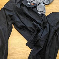 Txamarra, gisa salatu by Loveland ADE | Mediahaven & Theater Amsterdam iLost erabiliz