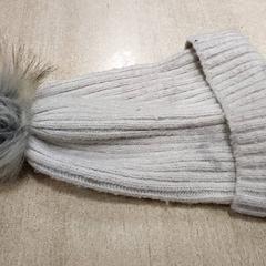 의류 - Muts beige, iLost를 사용하여 Centraal magazijn에 보고됨