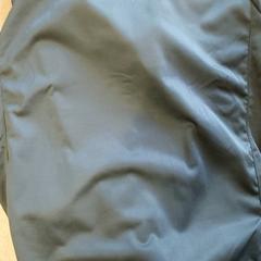 Kleidung Jas, gemeldet von Regio Antwerpen - Brussel über iLost