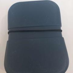 Obědová krabička Blauw, jak nahlášeno Arriva Limburg Zuid pomocí iLost