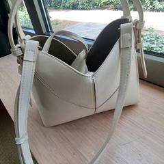 Borsa, come riportato da Gemeente Hilversum utilizzando iLost