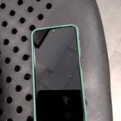 Samsung Groene cover, a été signalé par Arriva Infoshop Enschede utilisant iLost