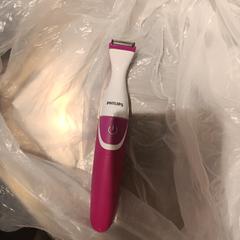 Shaving machine pink, segundo informou MEININGER Hotel Bruxelles Gare du Midi usando iLost