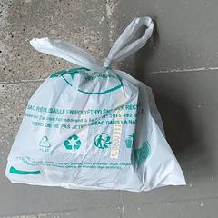 Taška - Plastiek tas, ako bolo nahlásené Regio Oost-Vlaanderen pomocou iLost