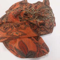 Shawl Rood India, as reported by Vrije Universiteit Amsterdam using iLost