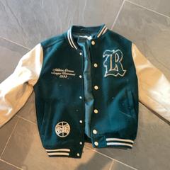 Kinderjas, zoals gemeld door Pathé Nijmegen met iLost