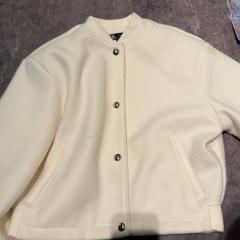 Jacka Wit, rapporterat av Van der Valk Hotel Haarlem med iLost