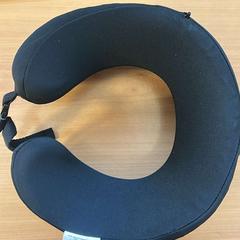 Neck pillow nek, as reported by Sheraton Brussels Airport Hotel using iLost