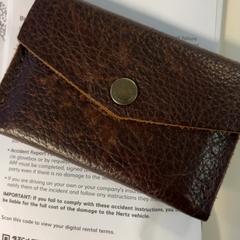 Lommebok Leather walket, som rapportert av Hertz ved bruk av iLost
