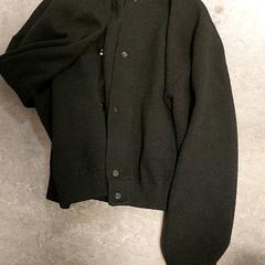 Kleding - Jas Zwart, rapporterat av Centraal magazijn med iLost