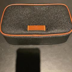 Komuneko poltsa, gisa salatu by Van der Valk Hotel Heerlen iLost erabiliz