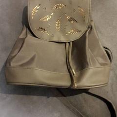 Torba Bruin, zgłoszono przez Transdev Hoeksche Waard Goeree Overflakkee przy użyciu iLost