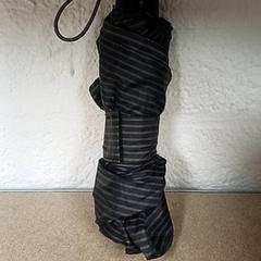 Parasol Gestreept, zgłoszono przez Qbuzz GD Groningen Peizerweg przy użyciu iLost