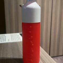 Dopper, a été signalé par Van der Valk Hotel Haarlem utilisant iLost