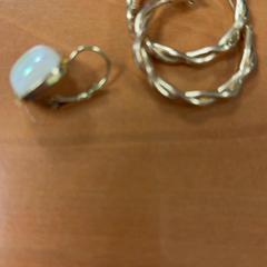 Šperky, ako bolo nahlásené ibis Schiphol Amsterdam Airport pomocou iLost