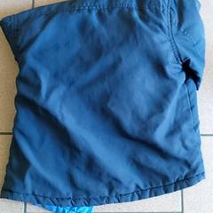 Ruházat - jas, amint azt Regio Antwerpen - Brussel az iLost segítségével jelentette.