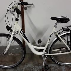 İLost kullanarak Fietsdepot Hasselt tarafından bildirildiği gibi Fiets b_twin  Wit
