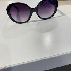 Solglasögon Zwart, rapporterat av Gemeente Meierijstad med iLost