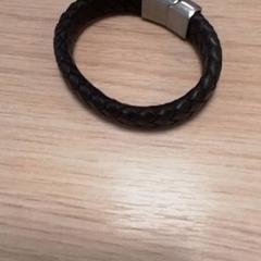 Pulseira, segundo informou Qbuzz Fryslân usando iLost