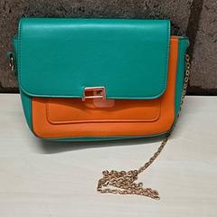 Bossa, segons ha informat Arriva Oost-Brabant mitjançant iLost