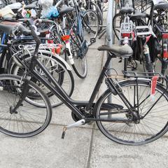 Damesfiets zwart, segundo informou Stadswerk072 usando iLost