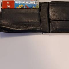 Cartera, segons ha informat U-OV Amersfoort mitjançant iLost