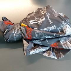 Guarda-chuva - grijs/zwart, como reportado por Centraal magazijn utilizando o iLost