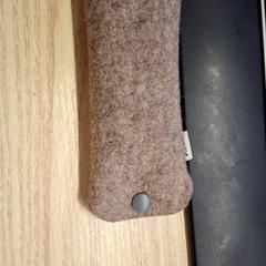 Glasses case with glasses, as reported by IKEA Paris - Plaisir using iLost