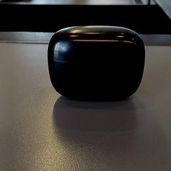 Earpodcase، كما تم الإبلاغ عنه بواسطة Qbuzz GD Groningen HS عبر iLost