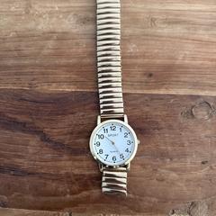 Quartz Horloge goudkleurig, som rapporterats till iLost