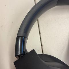 Fejhallgató Jbl, amint azt GVB az iLost segítségével jelentette.